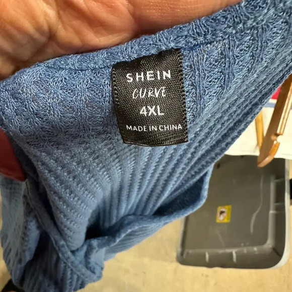 SHEIN Raglan Sleeve Top - Picture 3 of 4